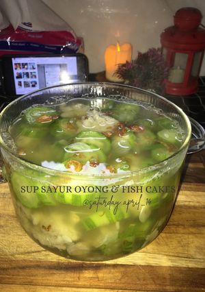 Foto resep Sup sayur oyong & fish cakes