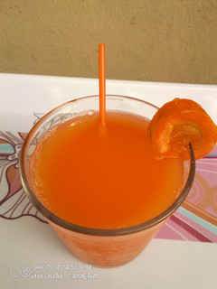 A picture of CarrotLemon Juice.