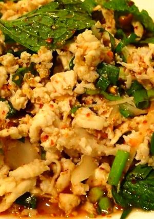 รูปของ ลาบไก่