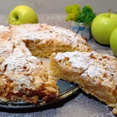 A picture of Super Easy Apple Cake | No Kneading, No Fuss.