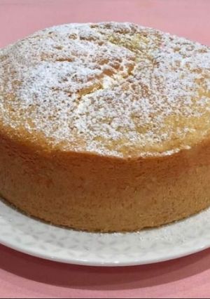 A picture of Sponge cake.