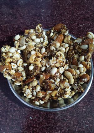 A picture of Dry fruit Chikki.