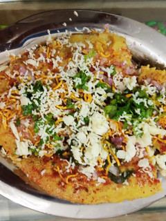 સુરતી લોચો (Surti Locho Recipe In Gujarati) રેસીપી મુખ્ય ફોટો