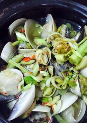 Hình của món Nghêu hấp xả.
