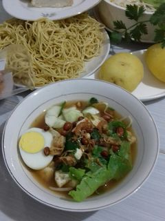 Foto resep Mie kuah selada