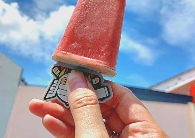 Bagaimana Menyiapkan Strawberry Yogurt Popcicle Anti Gagal