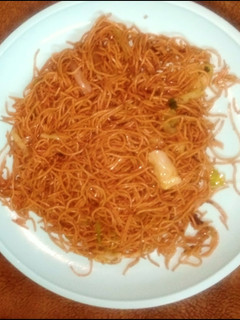 चाऊमिन (chowmein recipe in Hindi) रेसिपी मुख्य फोटो