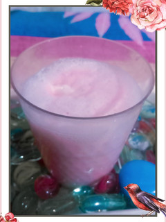 રોઝ લસ્સી (Rose Lassi Recipe in Gujarati) રેસીપી મુખ્ય ફોટો