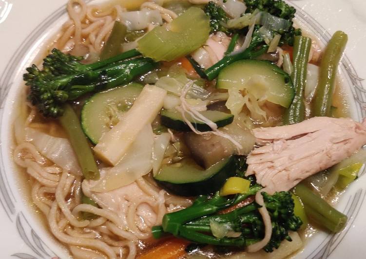 Recipe: Delicious Asiatisk inspireret suppe