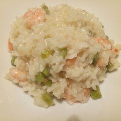 A picture of Prawn and asparagus risotto.