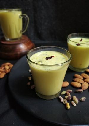 A picture of Golden milk.