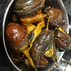 A picture of Sookhe aloo baingan sabzi.