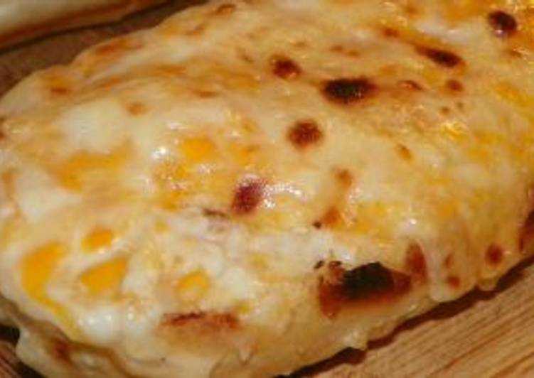 Recipe of Perfect Extra Cheesey Garlic Bread