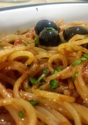 Una foto de Spaghetti a la Puttanesca