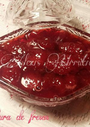 Una foto de Confitura de fresas avainilladas