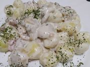 Una foto de gnocchi con beicon
