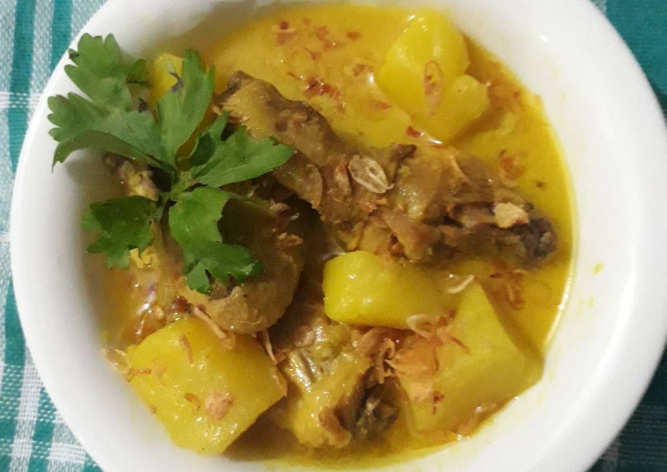 Karee Ayam Kentang