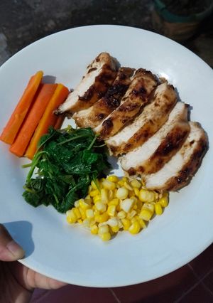 Foto resep Pan Seared Chicken with Sari Kurma