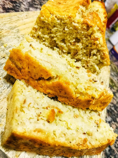 A picture of Coconut bread with lemon glaze🤤🤤.