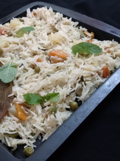 தேங்காய் பால் புலாவ் செய்முறை முக்கிய புகைப்படம்