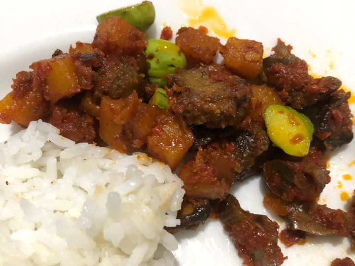 Langkah Gampang Membuat Resep Sambal goreng kentang-ampela ati-pete yang  Bikin Ketagihan Anti Ribet, Menggugah Selera