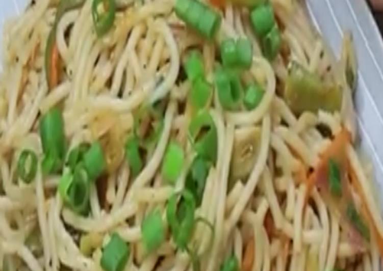Recipe of Favorite Veg Chowmein