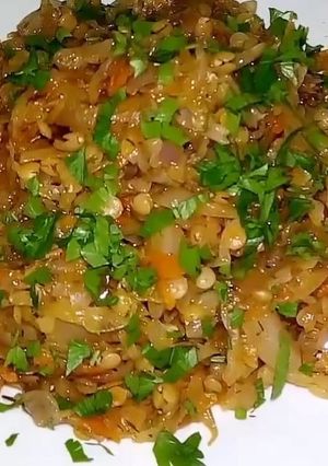 Фото ПОСТНАЯ ТУШЕННАЯ КАПУСТА С ЧЕЧЕВИЦЕЙ (очень вкусно!!!).