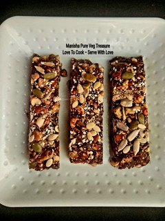 A picture of Heathy Fatty Nutty Crunchy Chocolate Bars.