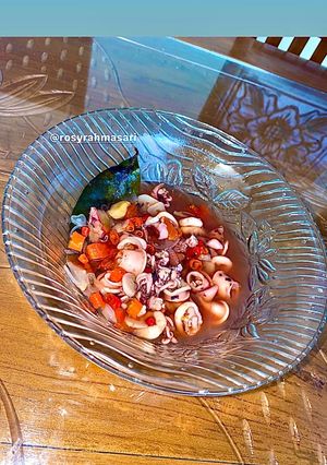 Foto resep Tumis Cumi Kuah Pedas
