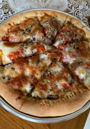 Foto resep Pizza rumahan enak rotinya empuk