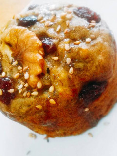 A picture of Moist banana muffin.