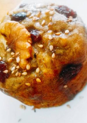 A picture of Moist banana muffin.