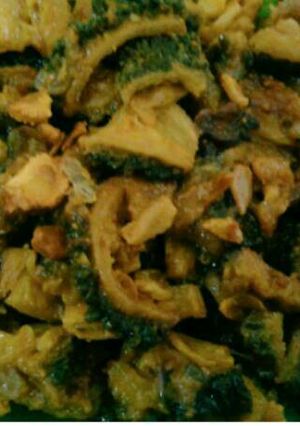 A picture of Karela bhaji.