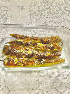 Una foto de Ajíes rellenos con carne de soja
