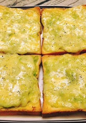 Hình của món Sandwich nướng bơ phomai.