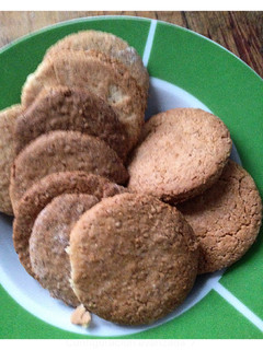 Una foto de Galletitas de naranja y coco integrales