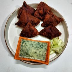 A picture of Beetroot samosa.