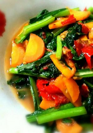 Foto resep Oseng Sawi Wortel Cabe Merah