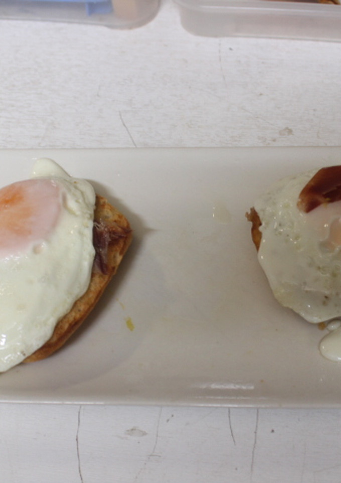 Una foto de Huevos fritos con jamón