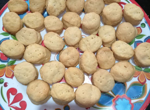 Una foto de Bizcochitos salados con margarina