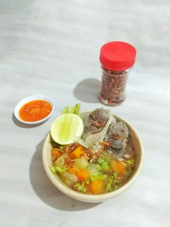 Langkah Gampang Menyiapkan Resep Sup Buntut Sapi yang Bisa Manjain Lidah