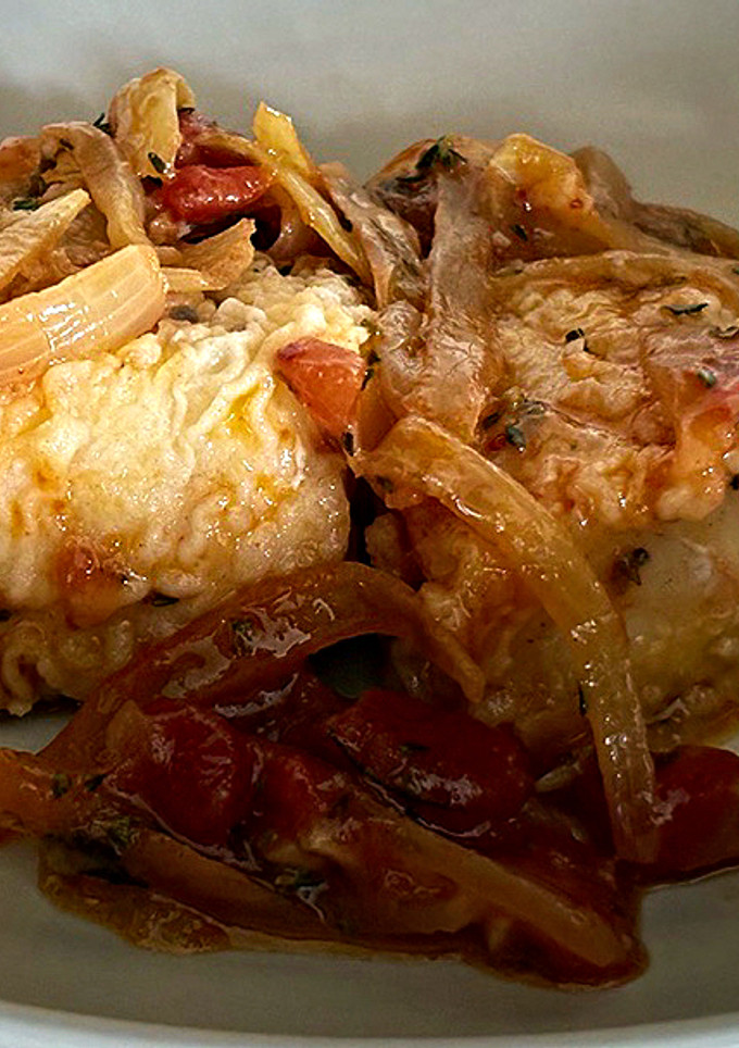 Una foto de Cherne encebollado