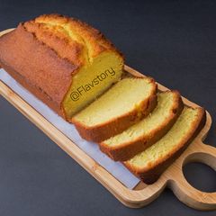 A picture of Tea Cake.