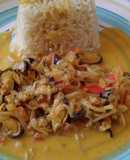 Mariscos con dientes de dragòn en salsa de cùrcuma