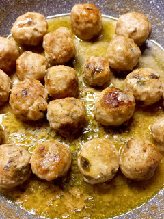 Foto di Polpette di carne al limone