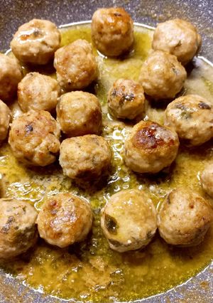Foto di Polpette di carne al limone