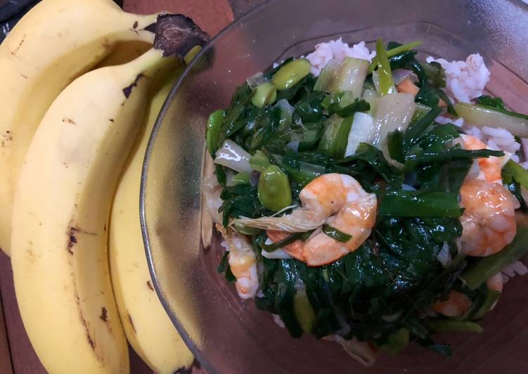 Tumis daun bawang udang pete