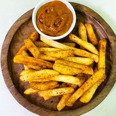 A picture of Peri peri fries.