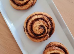 Una foto de Rollos de canela 🍥 Cinnamon rolls