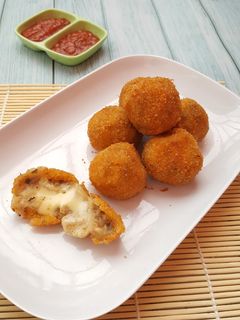 Foto resep Bitterballen Kentang Mozarella